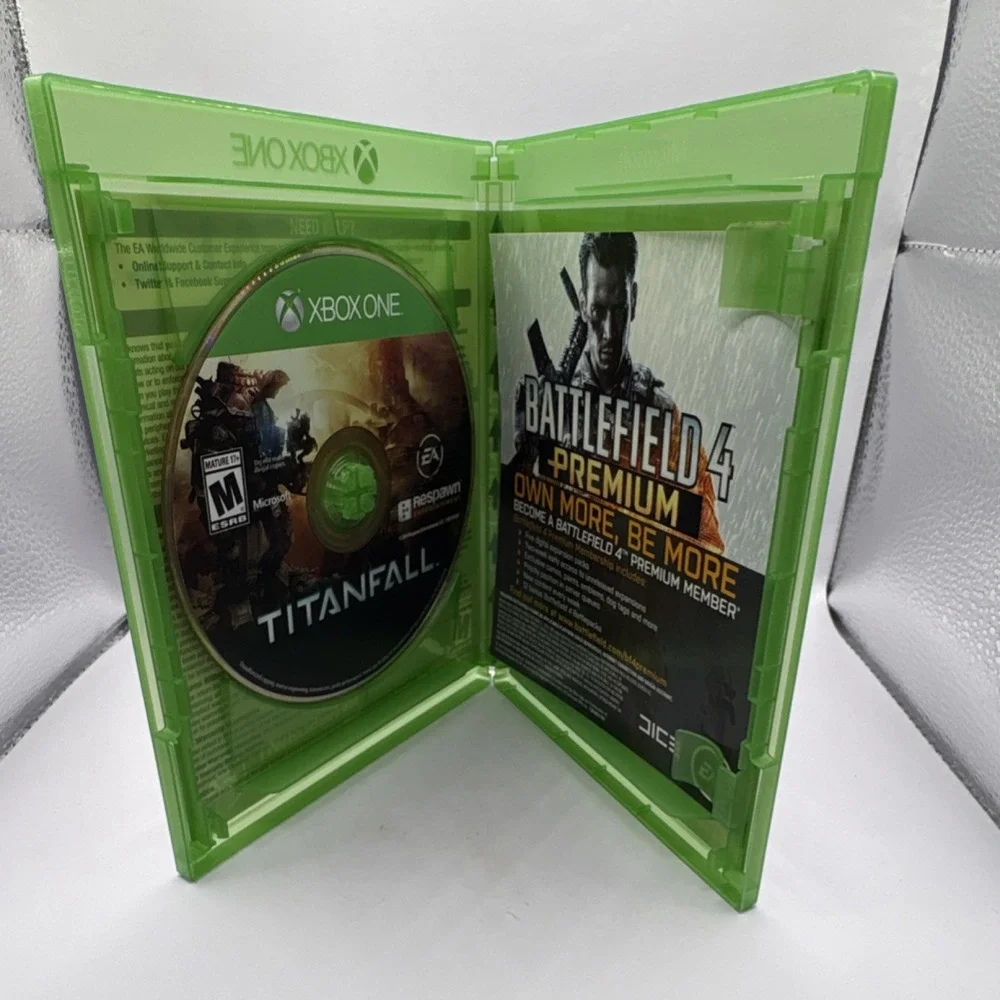 Xbox Titanfall Electronic Arts Shooter Action‎ Multiplayer Manual Included NTSC